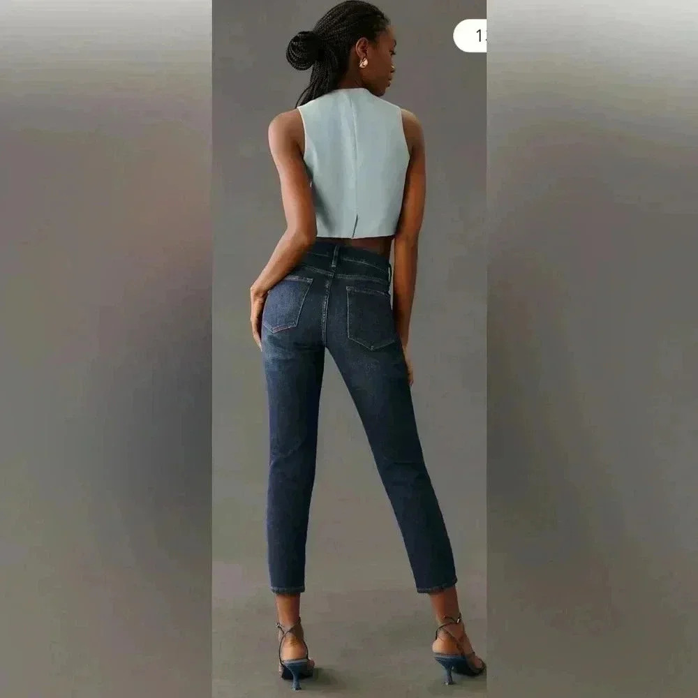 - Frame jeans Le Carçon Crop by Anthropologie - $220 - Picture 4 of 15